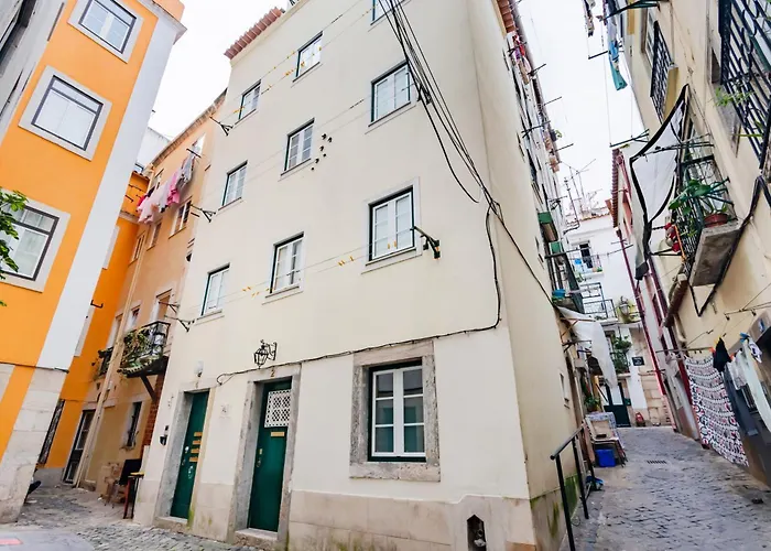 Alfama Gale Studio
